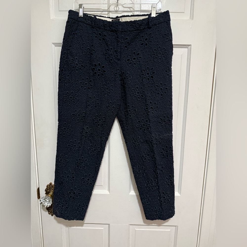 Womens Black J. Crew Cafe Capri Floral Pants Size 8